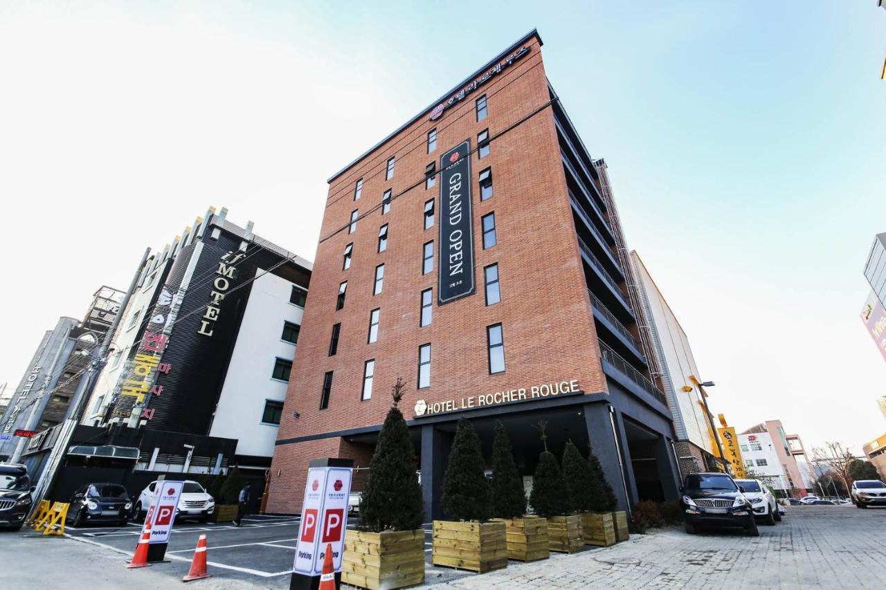 Lerocherrouge Hotel Chuncheon Exteriör bild