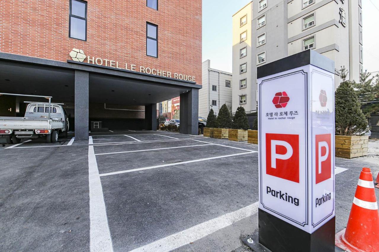 Lerocherrouge Hotel Chuncheon Exteriör bild