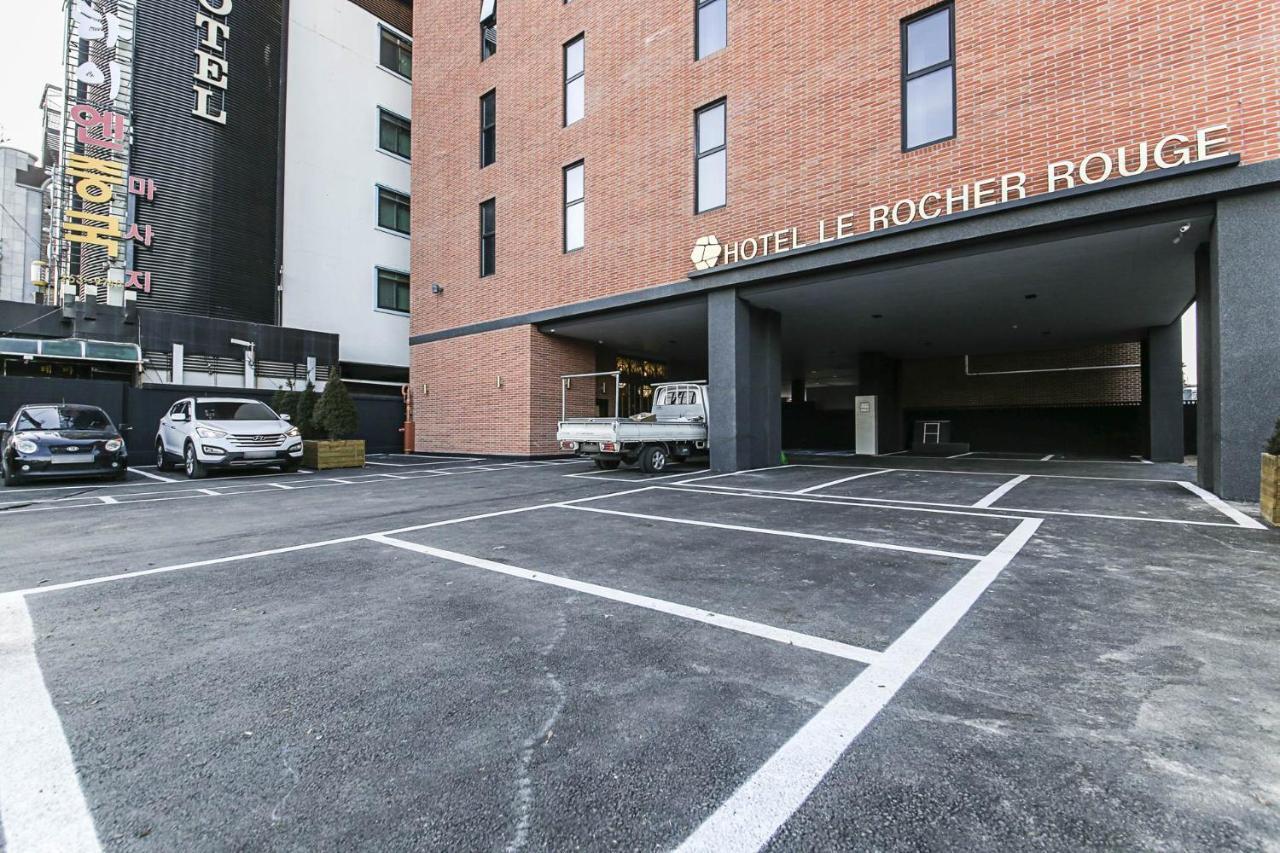 Lerocherrouge Hotel Chuncheon Exteriör bild