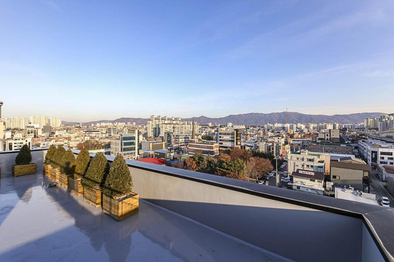 Lerocherrouge Hotel Chuncheon Exteriör bild